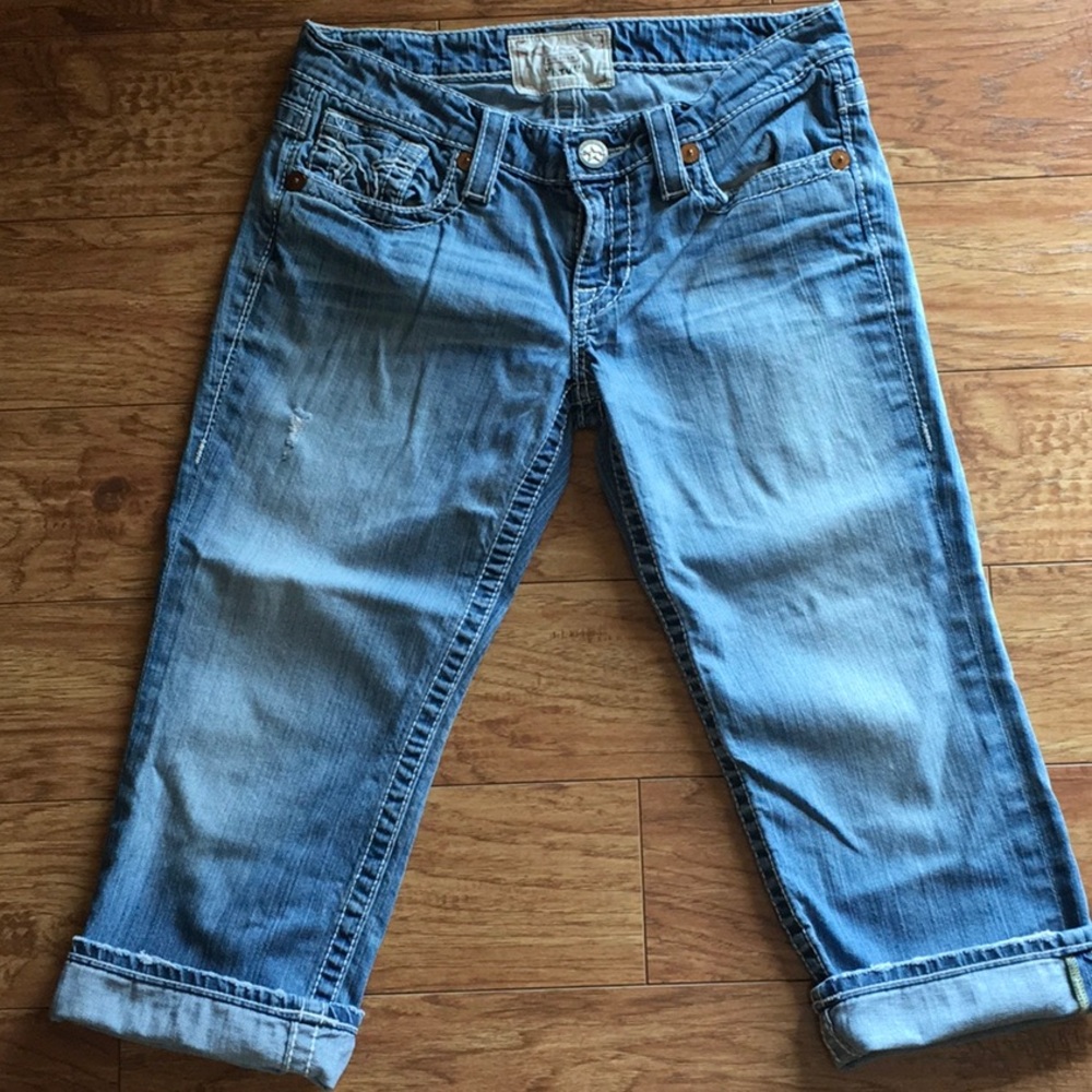Big Star “Liv” crop Capri jeans